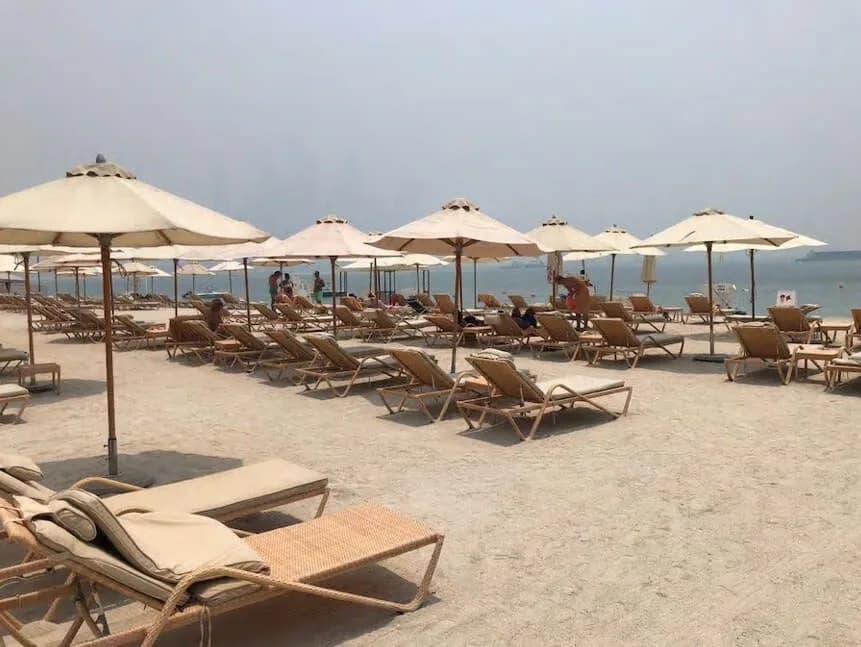 Great Flat right on the Beach photo 5