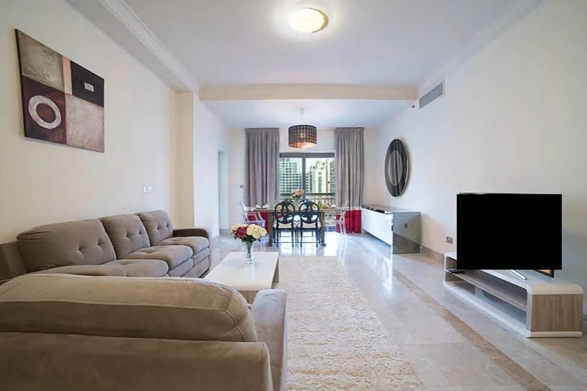 Cute 2 BR Flat Close to the Beach photo 2
