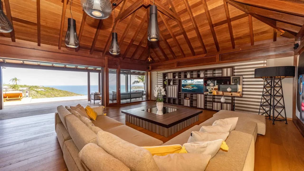 Stunning Newly Built Villa photo 2