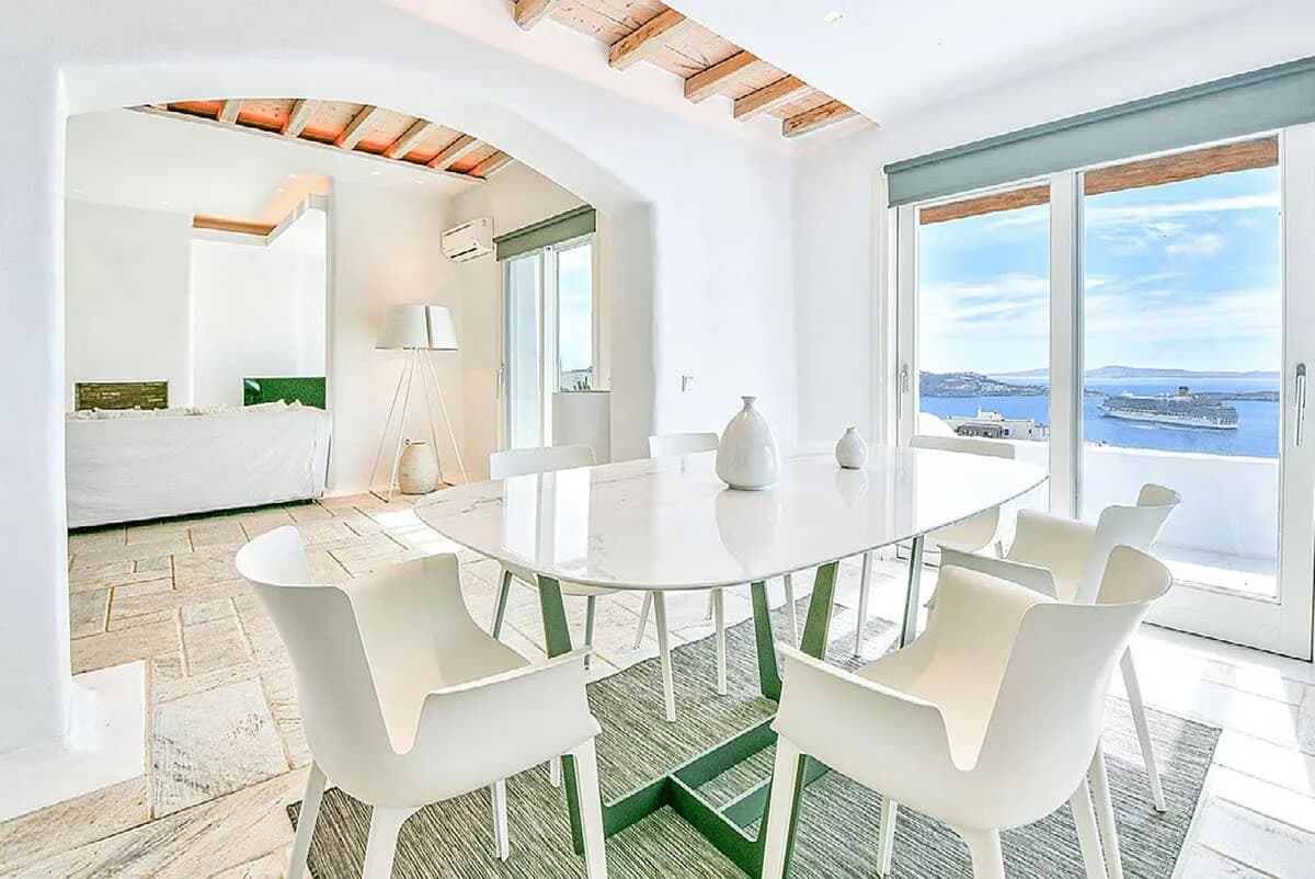 4BR Lovely Villa with Amazing Sea and Sunset Views photo 3
