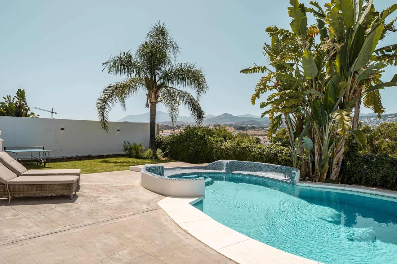 Heated Pool Villa with Sunset Views in Marbella photo 2