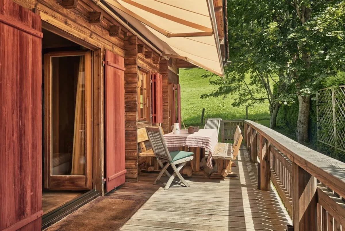 Exclusive, Charming 4 Bedroom Chalet near Gstaad photo 5