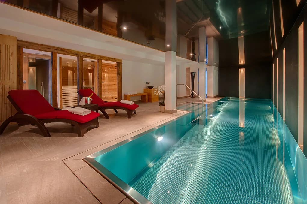 Beautiful Private Ski Chalet photo 2