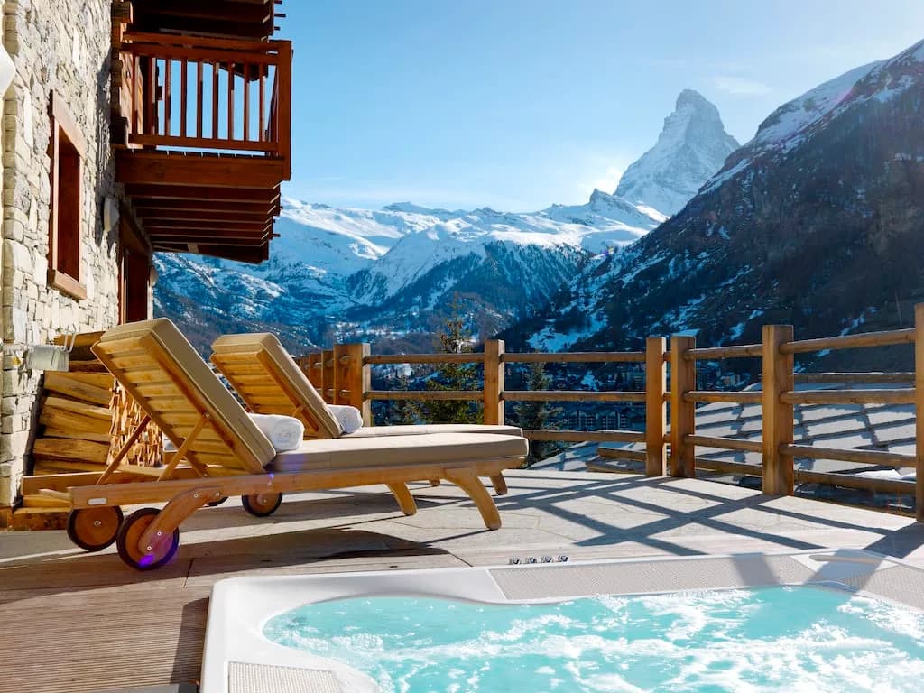 Royal Living Chalet in Petit Village Zermatt