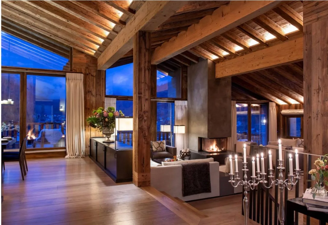 Elegant Alpine Chalet with Deluxe Wellness Facilities photo 5