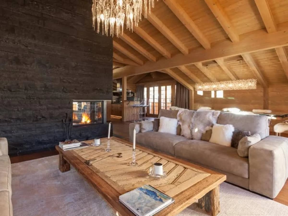 Stunning Modern Chalet with Indoor Pool and Spa photo 5