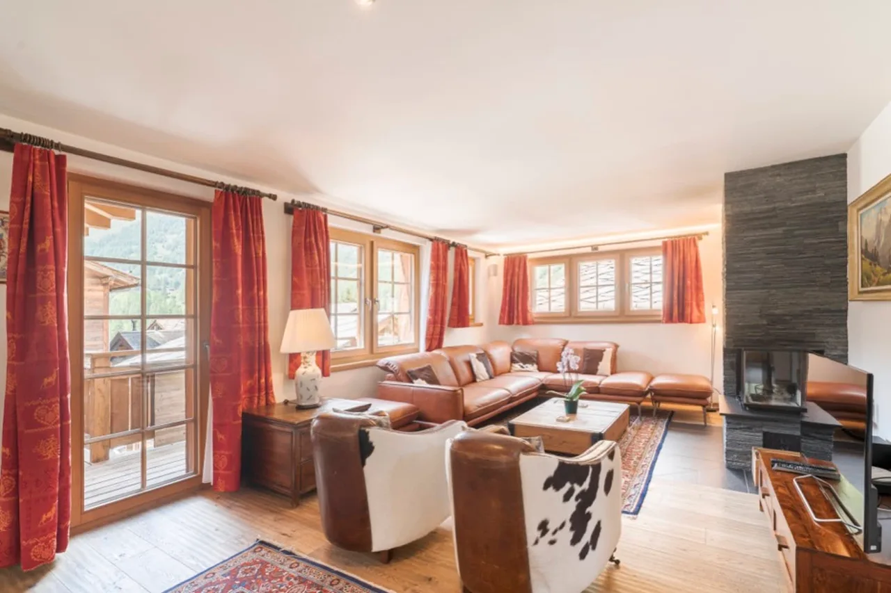 Stunning Chalet in a Prime Location photo 2