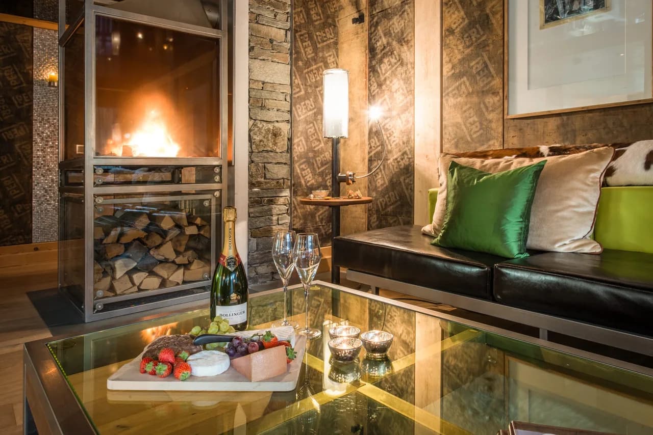 Luxury Ski-in/Ski-out Chalet in Zermatt photo 3