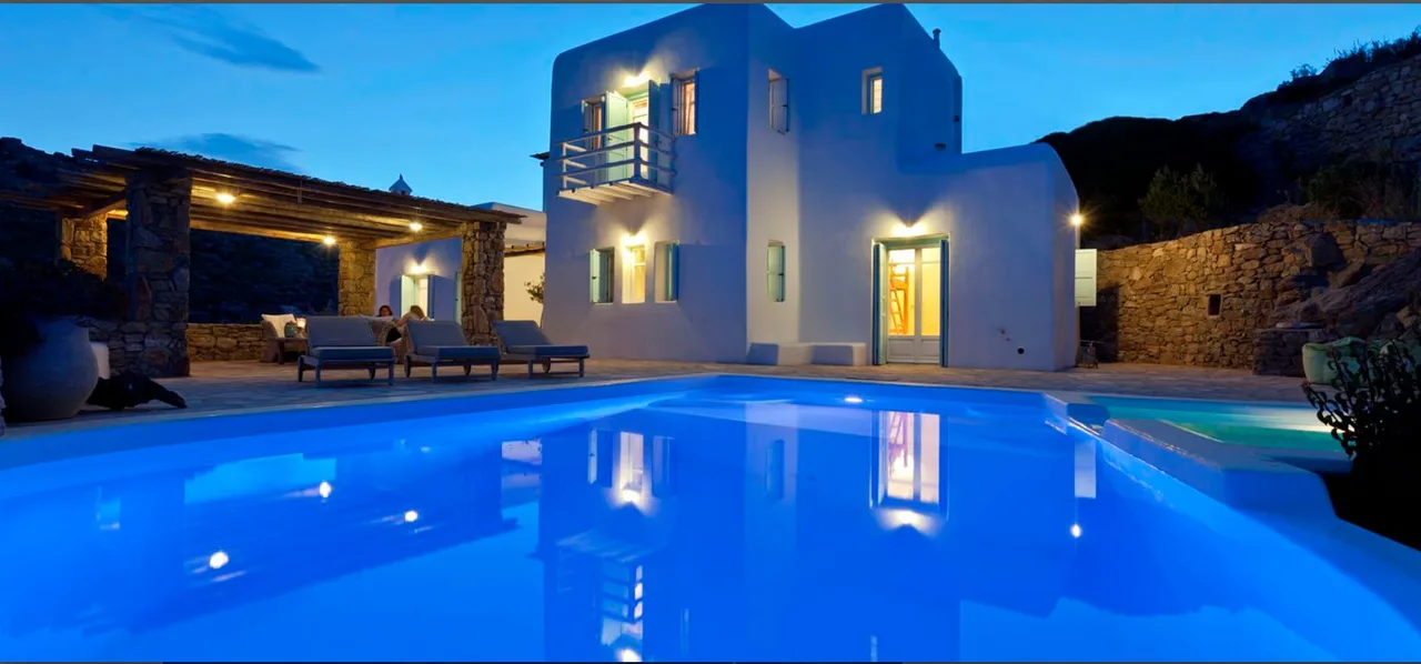 Rocky Cliffstone Grand Residence photo 2