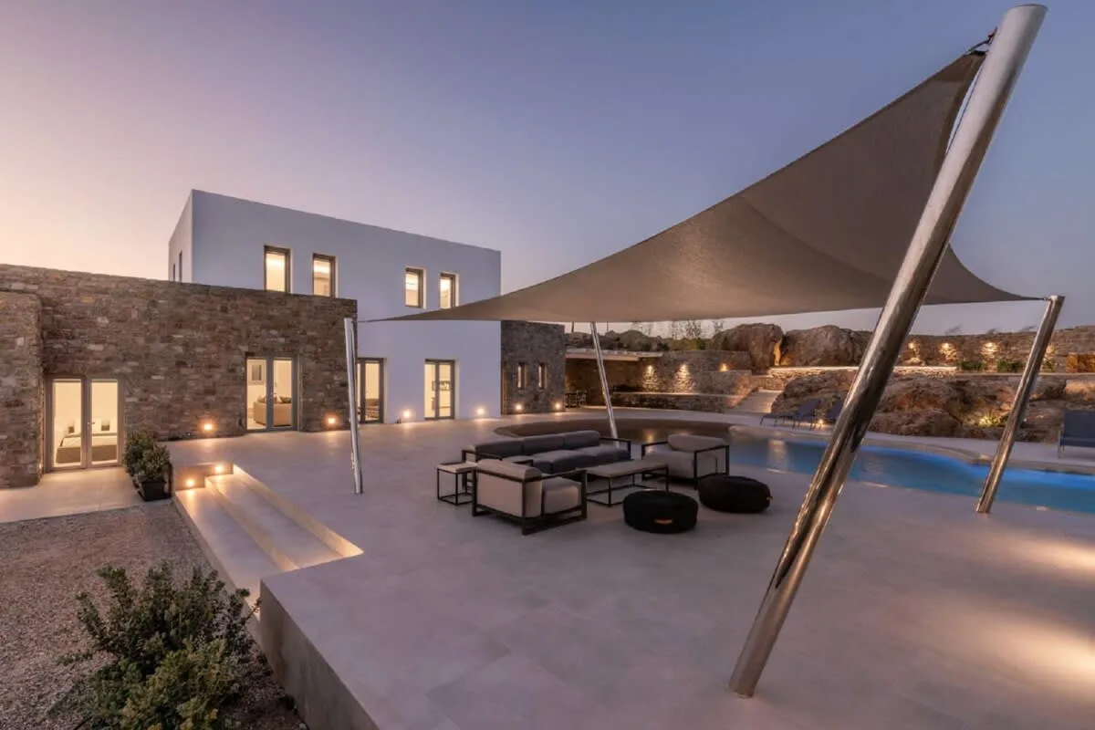Amazing Minimal Villa With Private Infinity Pool