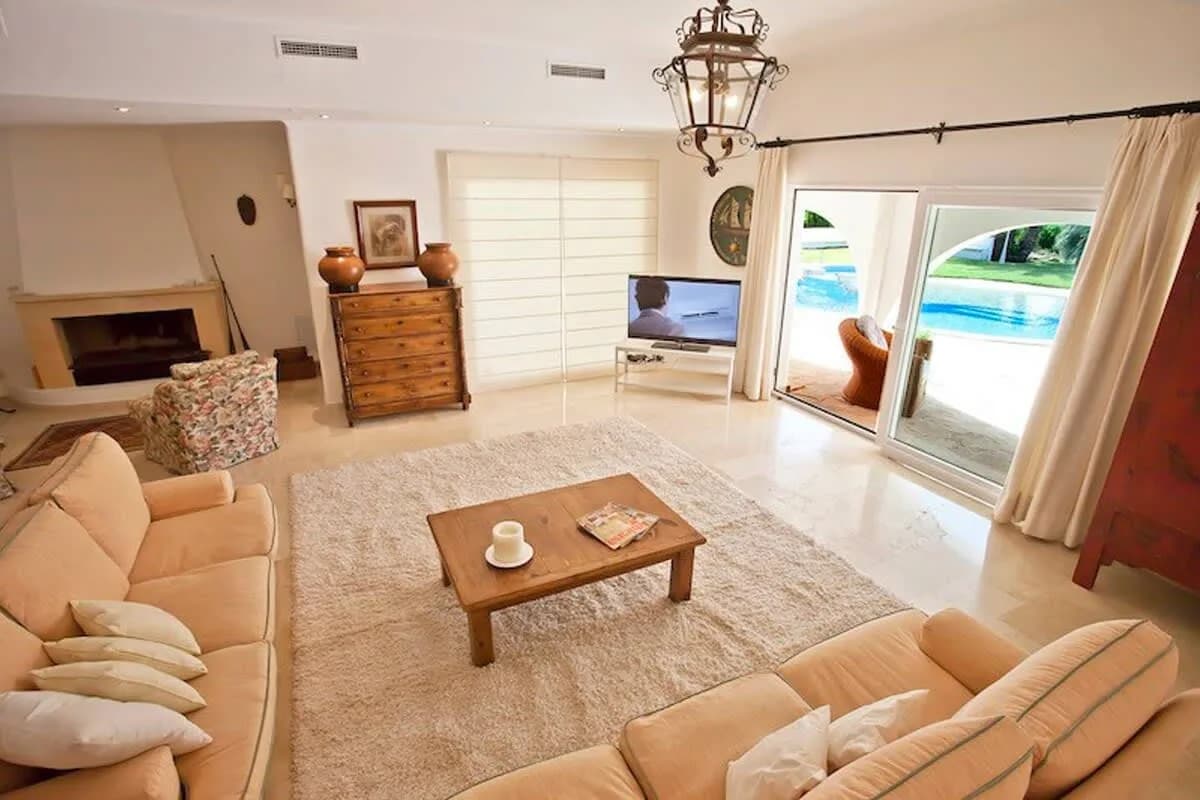 Amazing 12 BR Villa photo 2