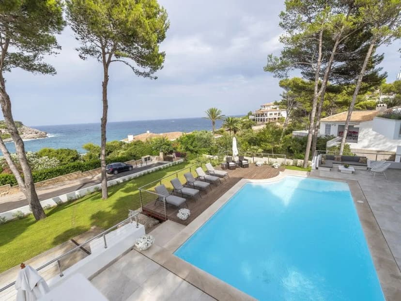 Stunning Luxury Villa