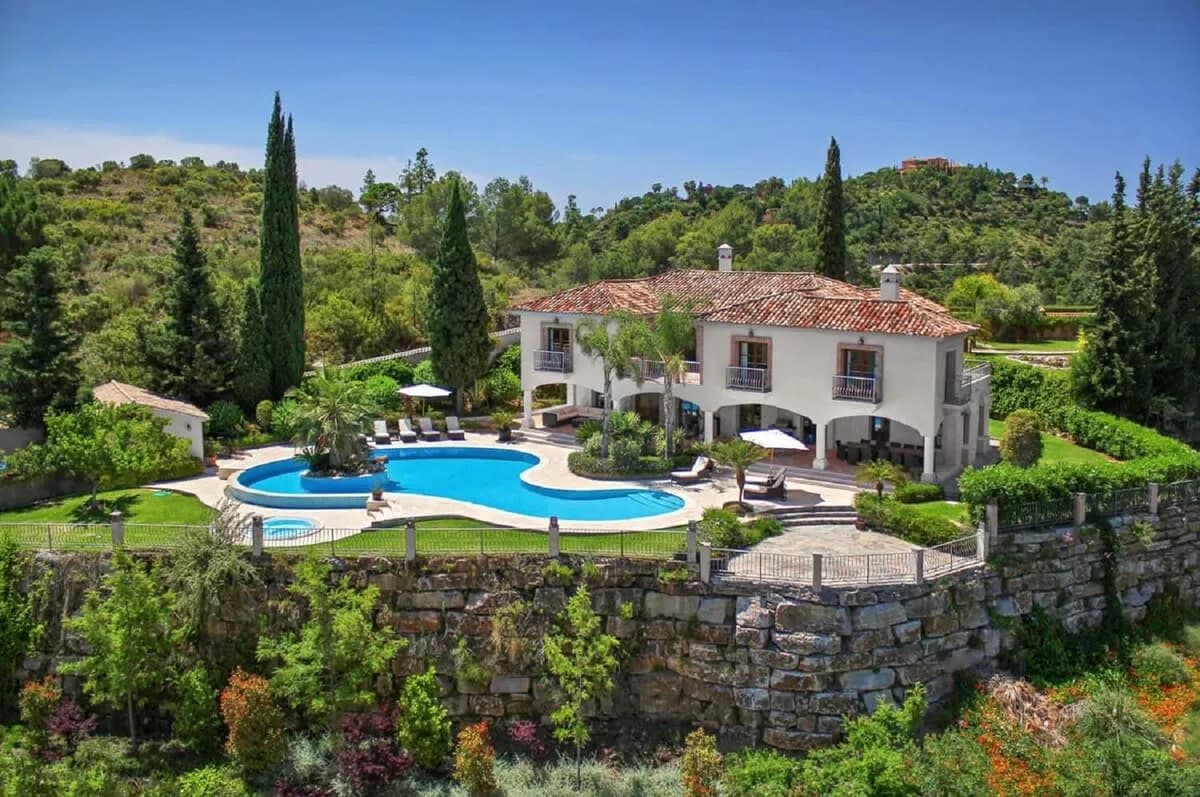 Deluxe Luxury Villa