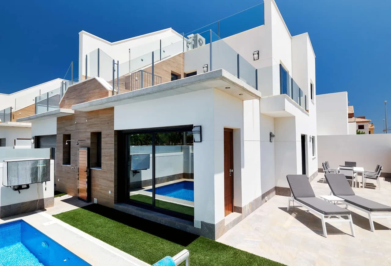 Two Private Pools Villa in Pilar de la Horadada