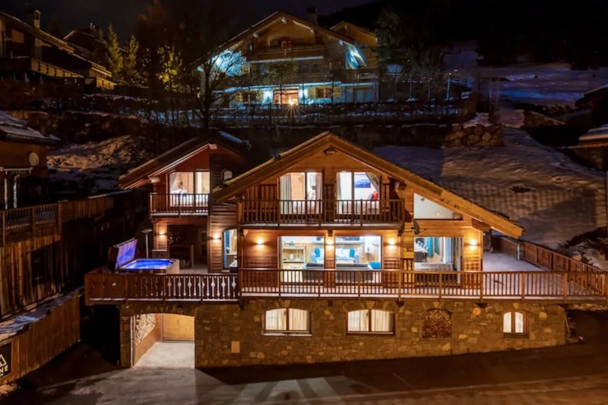 Meribel's Best Jewel Chalet I photo 2