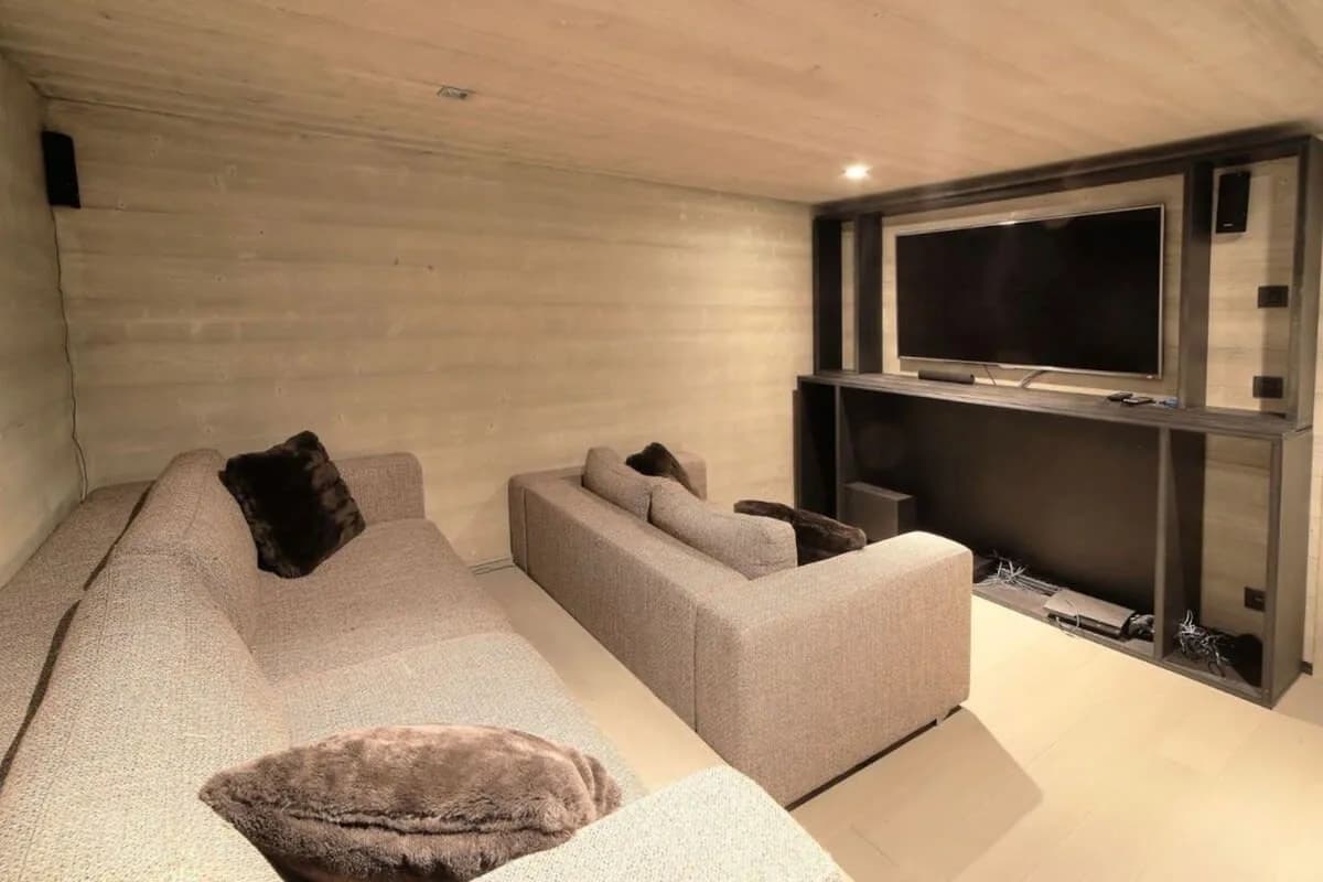 Prestigious Posh Chalet in Megeve photo 4