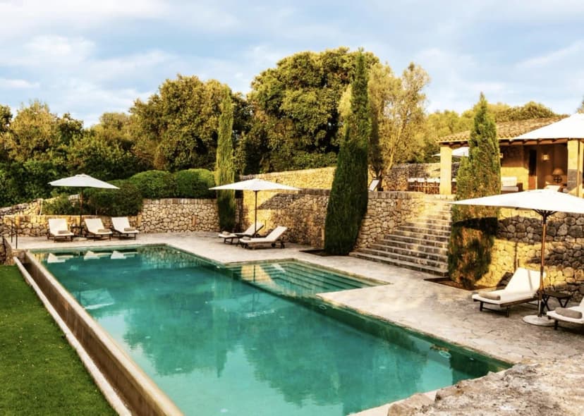 Premiere Magnificent Estate near Beach and Nature
