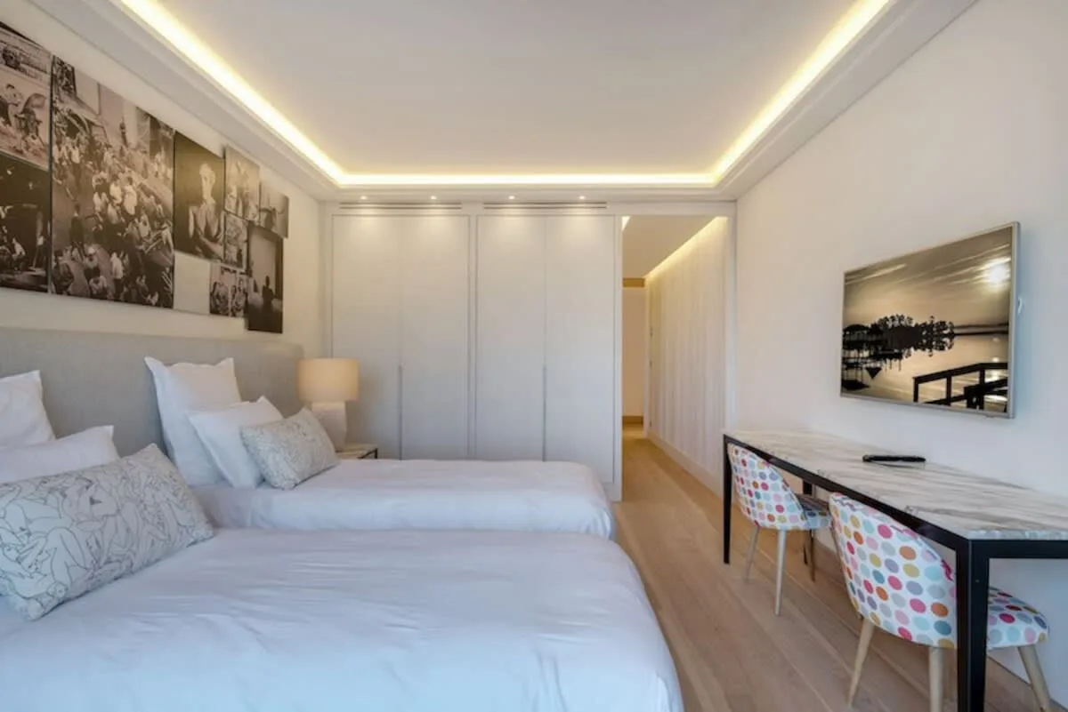 Exquisite Classy Villa close to City Center photo 5