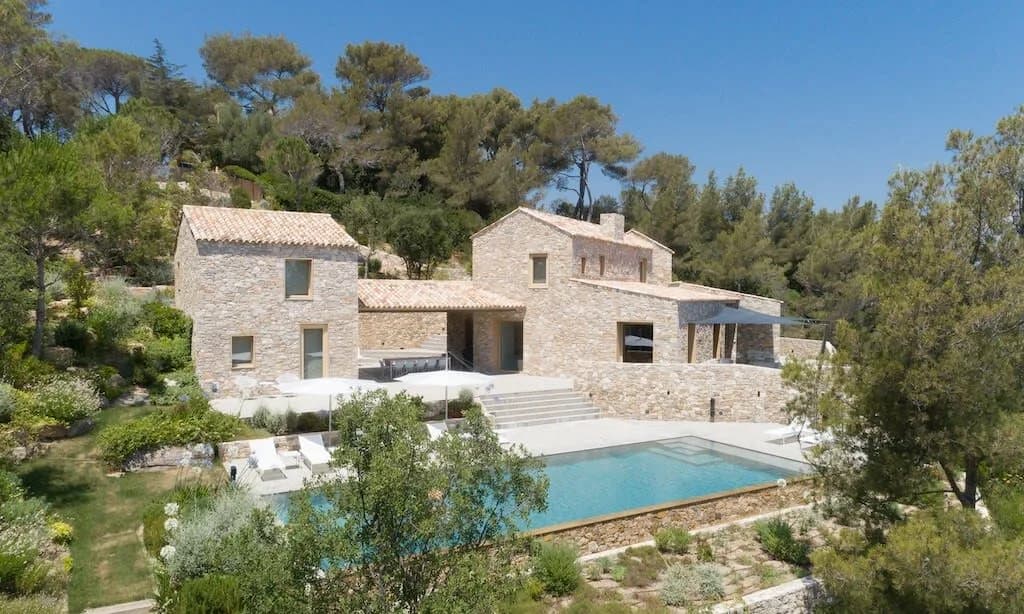 Prime Modern Villa with Infinity Pool photo 4