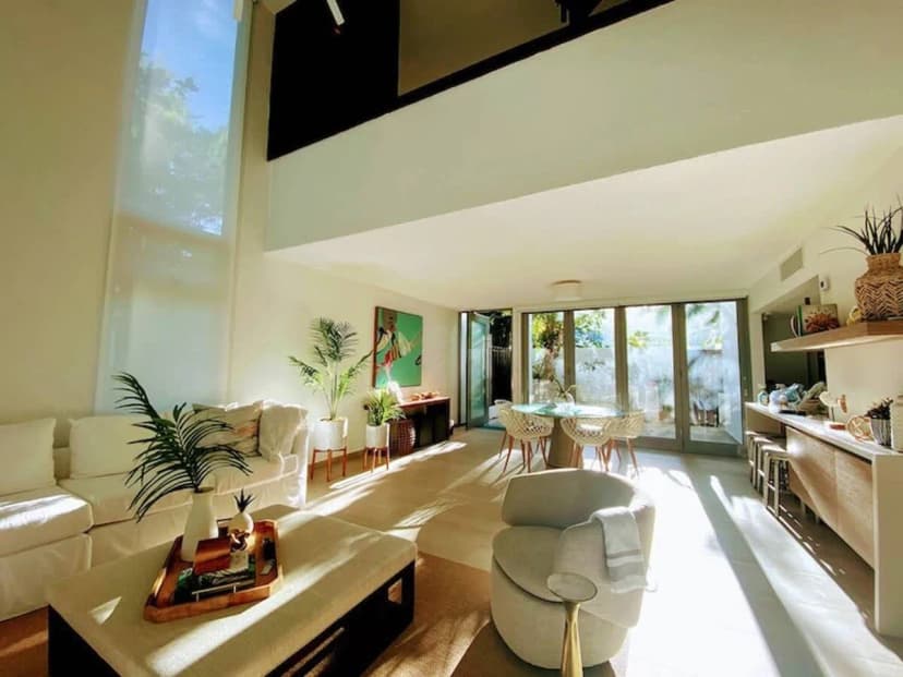 Bright and Modern Home at Dorado Villas