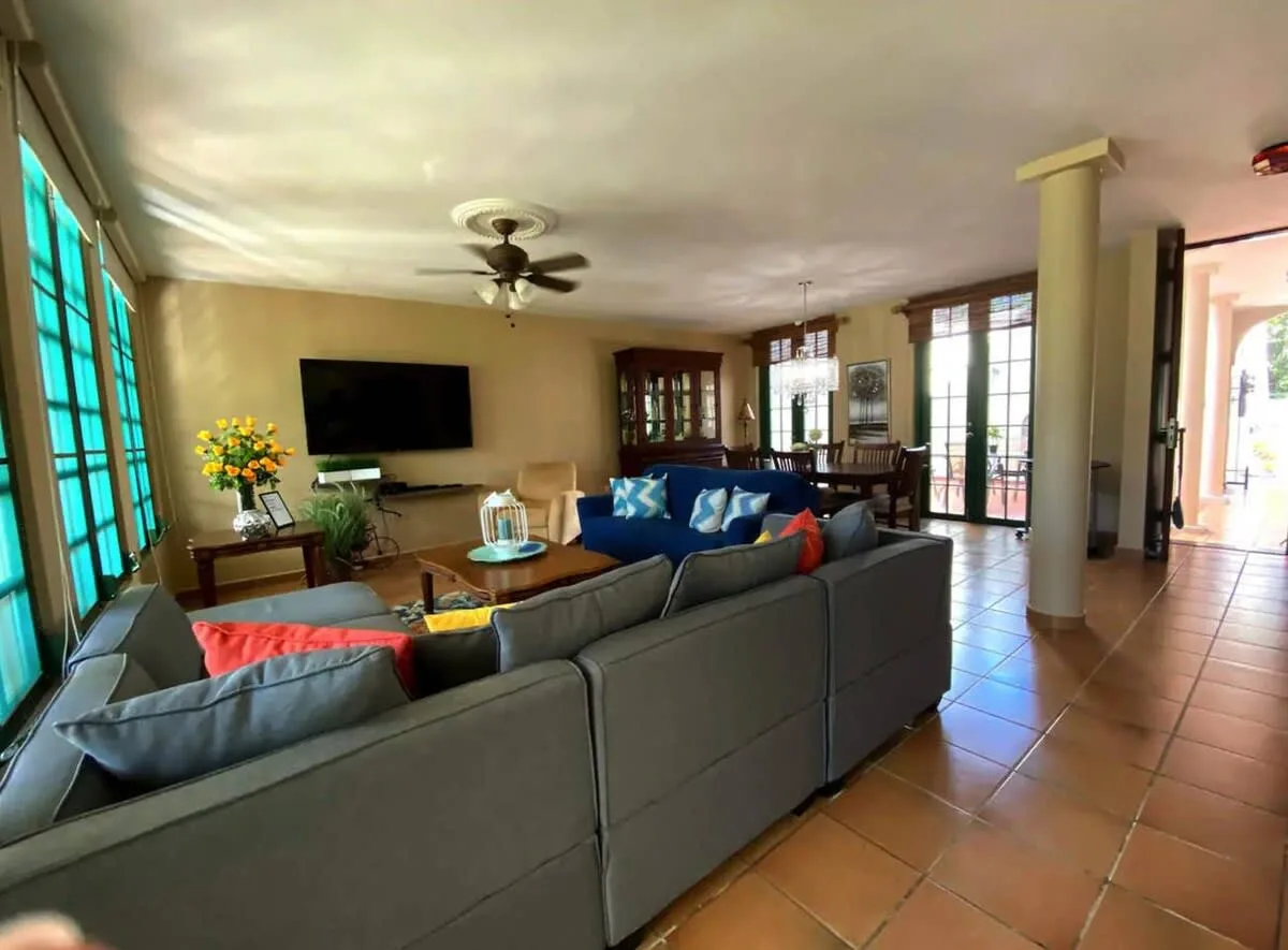 Blue Haven Villa overlooking the Sparkling Ocean photo 2