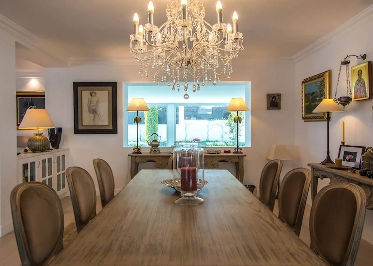 Spanish Art and Tech Villa with Wellness Hub photo 2