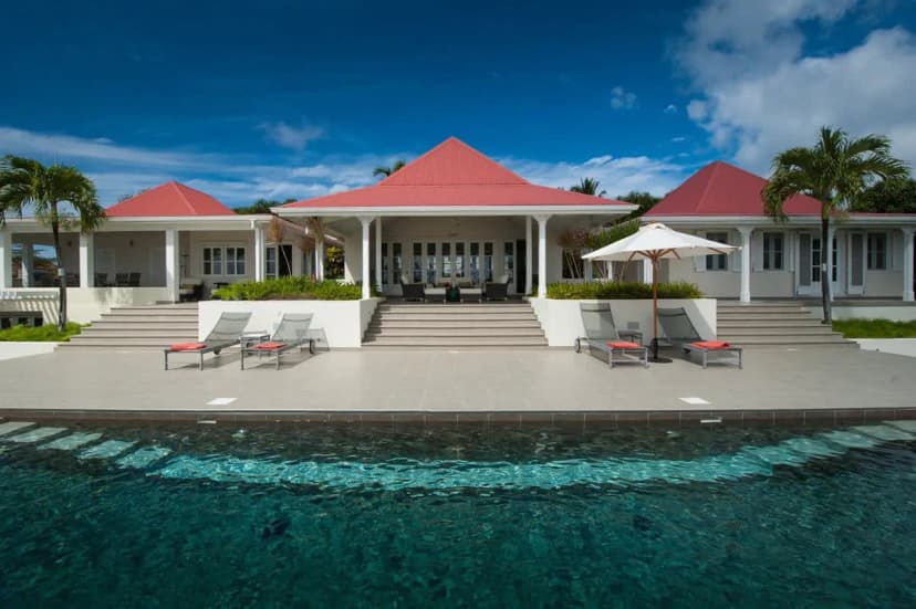 Stunning 4 BR Villa with Spectacular Sunset Views