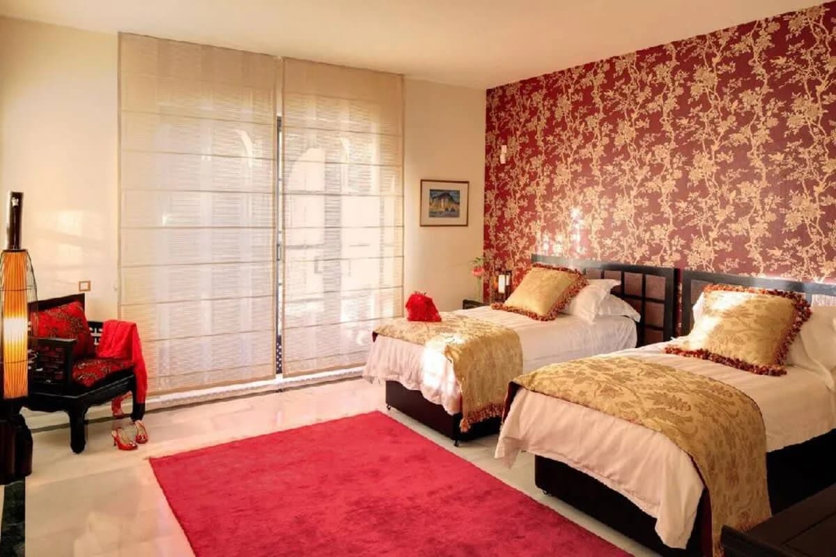 Luxury 10-Bedroom Villa in Marbella photo 5