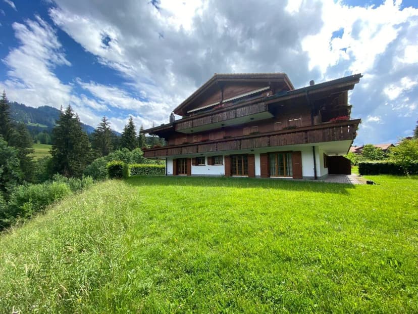Spa Chalet in Ground Floor Cozy Duplex