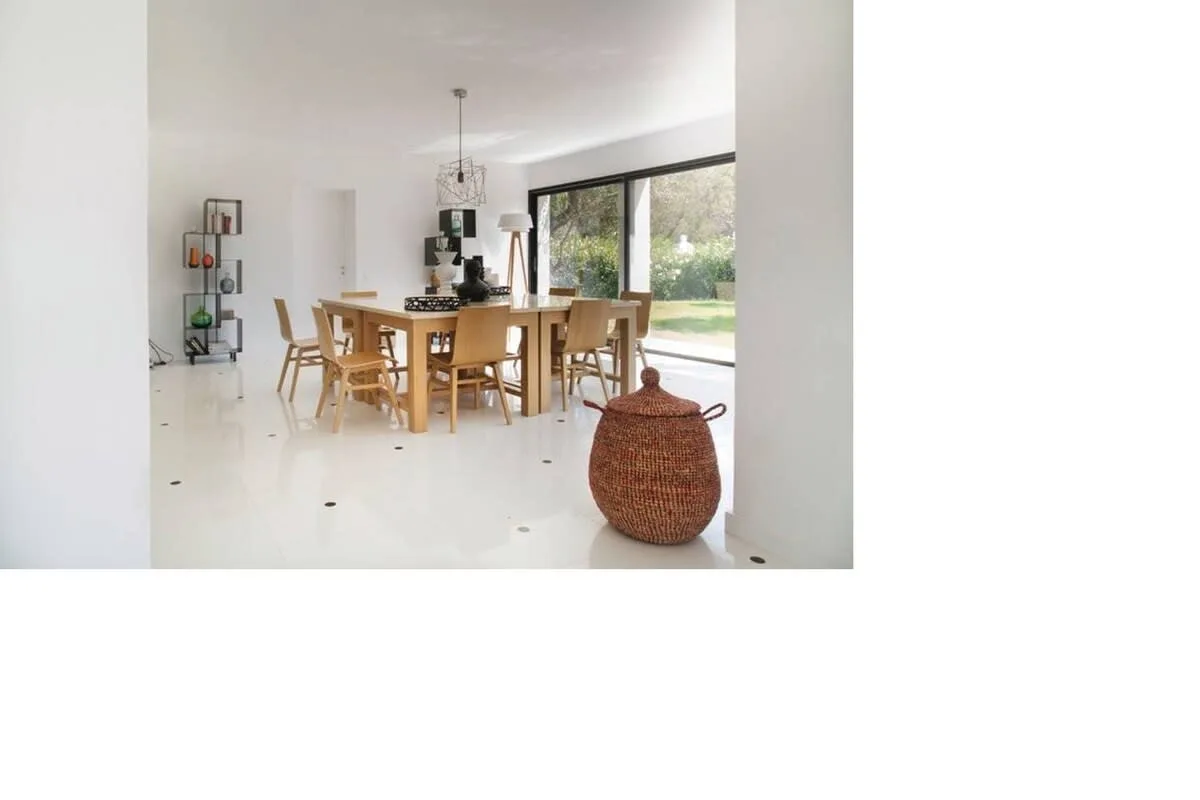 Beautiful Villa With An Enormous Garden photo 2