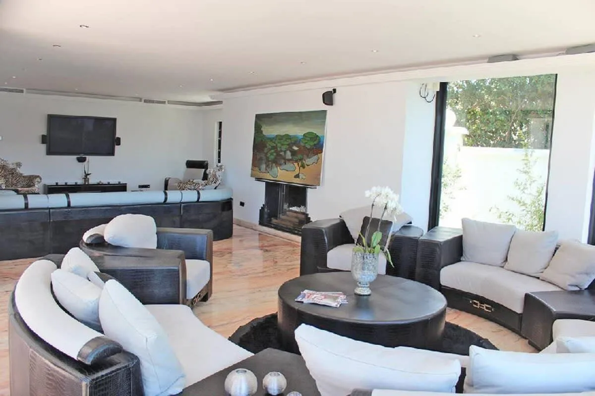 Summer Villa Right Next to Puerto Cabopino Marina photo 3