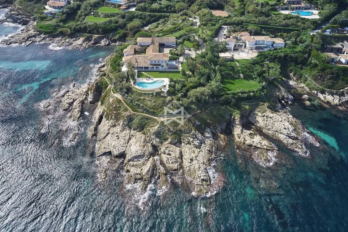Spectacular Villa in a Perfect Spot photo 2