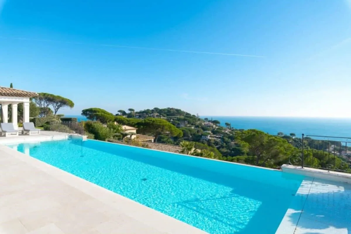 Exceptional Duo Villa Estate photo 3
