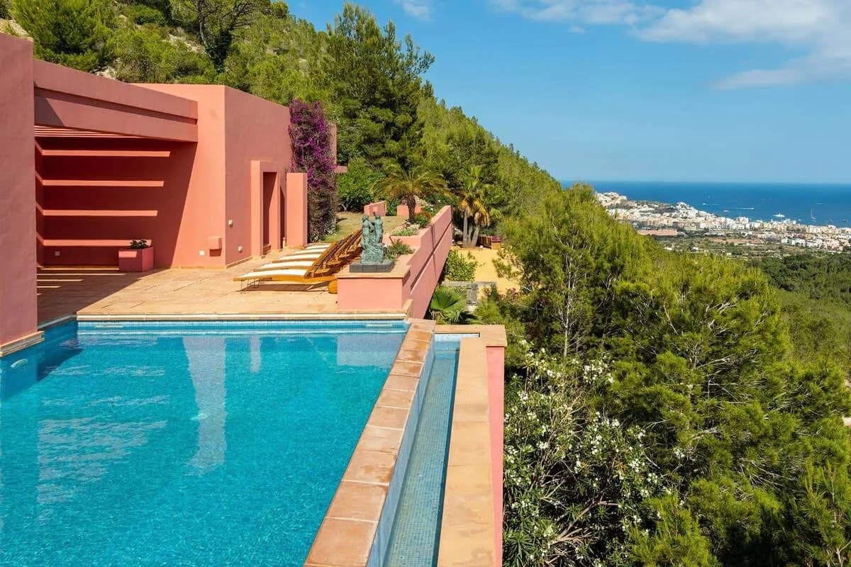 Spectacular Villa photo 3