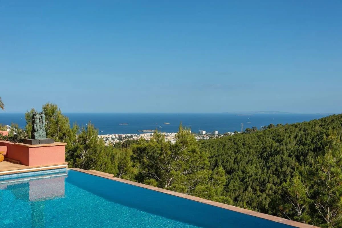 Spectacular Villa photo 5