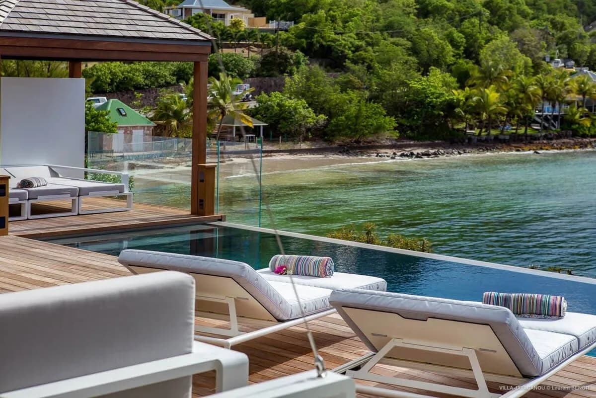 Exceptional Villa with a View of the Marigot Bay