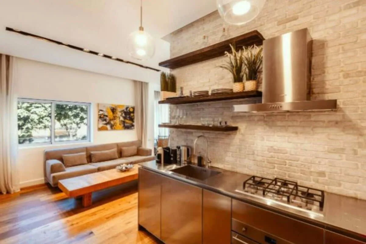 2BR - Beautiful Luxury Apartment on Rothschild photo 4