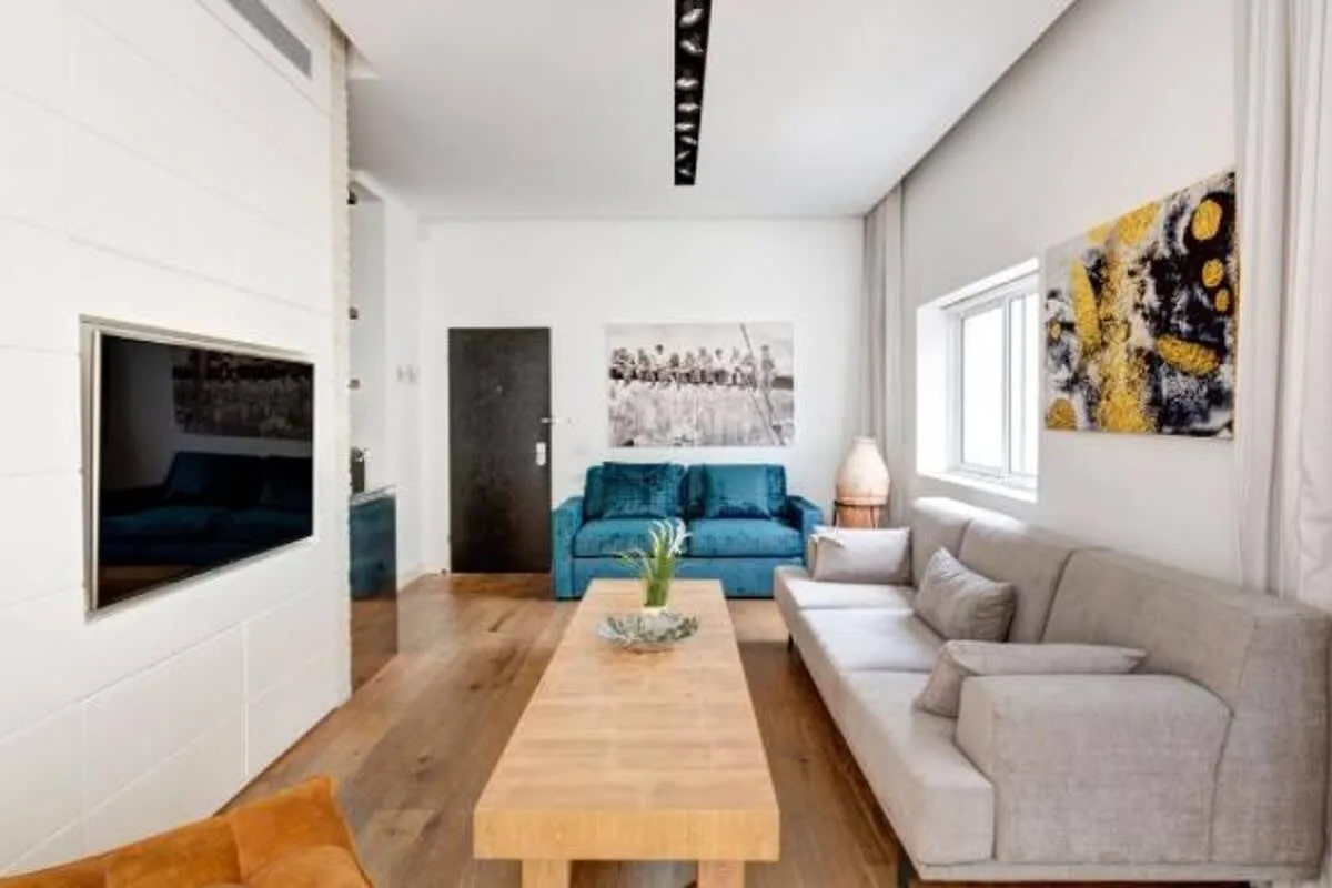 2BR - Beautiful Luxury Apartment on Rothschild photo 5