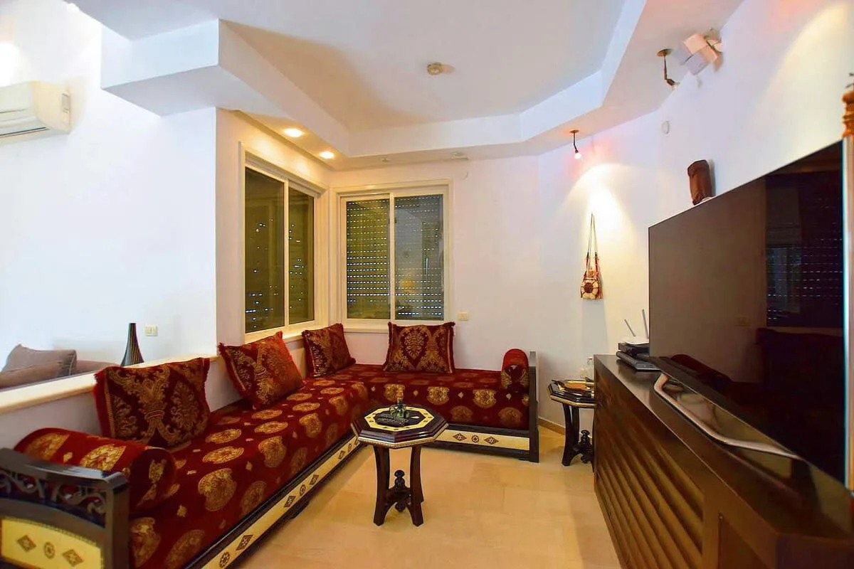 Nice Family Villa 5 Minutes Away from the Beach photo 4