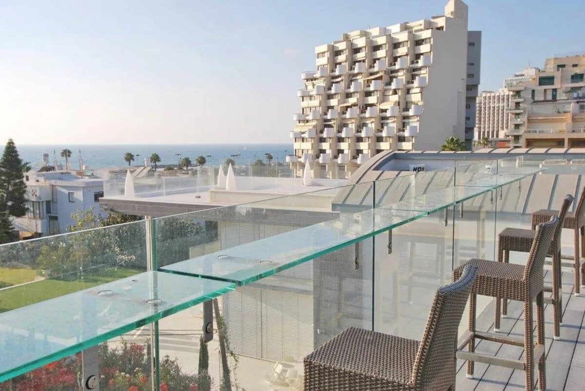 New Villa with Pool near Beach photo 2