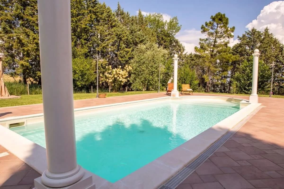 Best Escape Villa Surrounded by Meadows and Trees photo 2