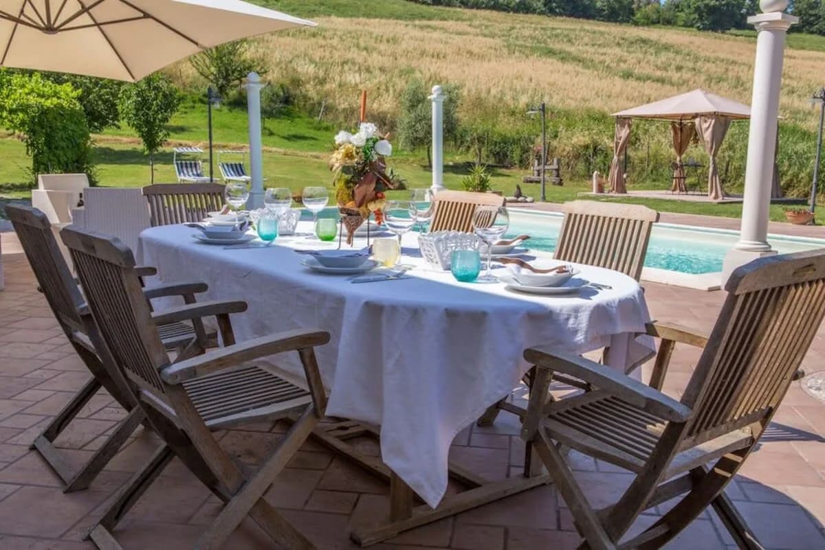 Best Escape Villa Surrounded by Meadows and Trees photo 3