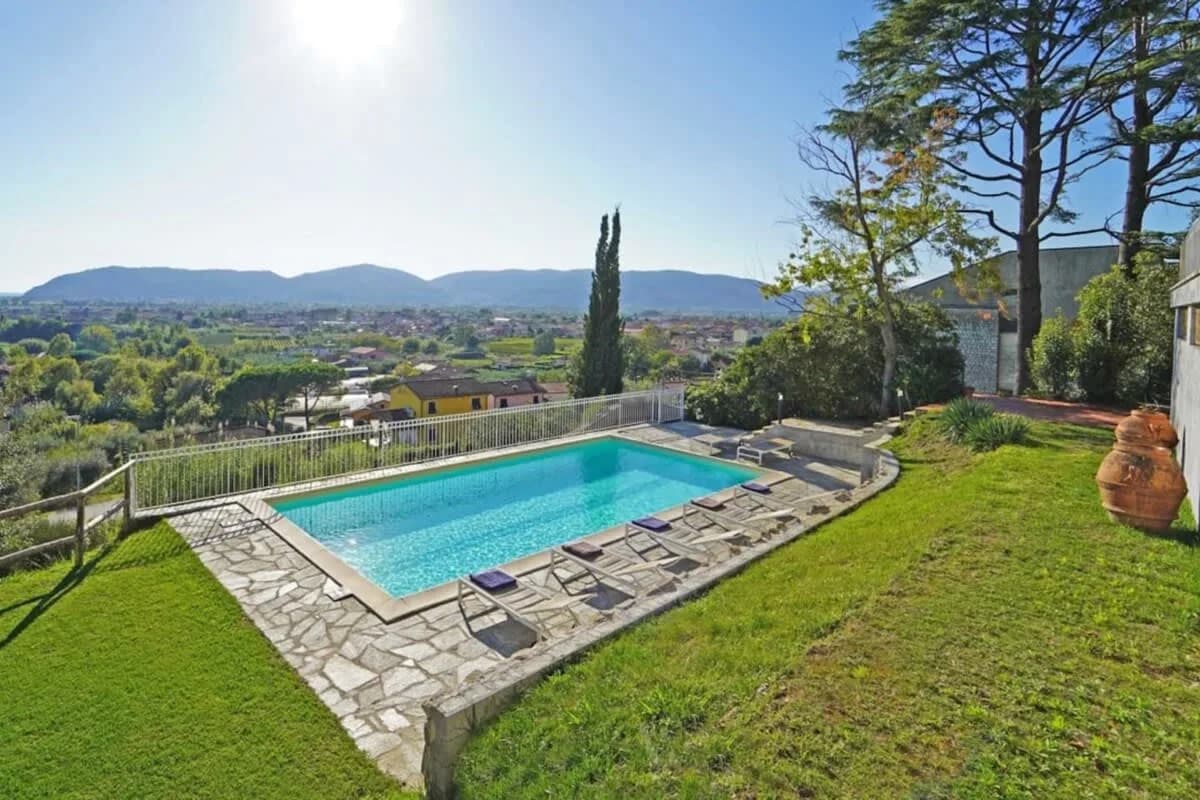 Sunny Hill Villa surrounded by Mediterranean Trees