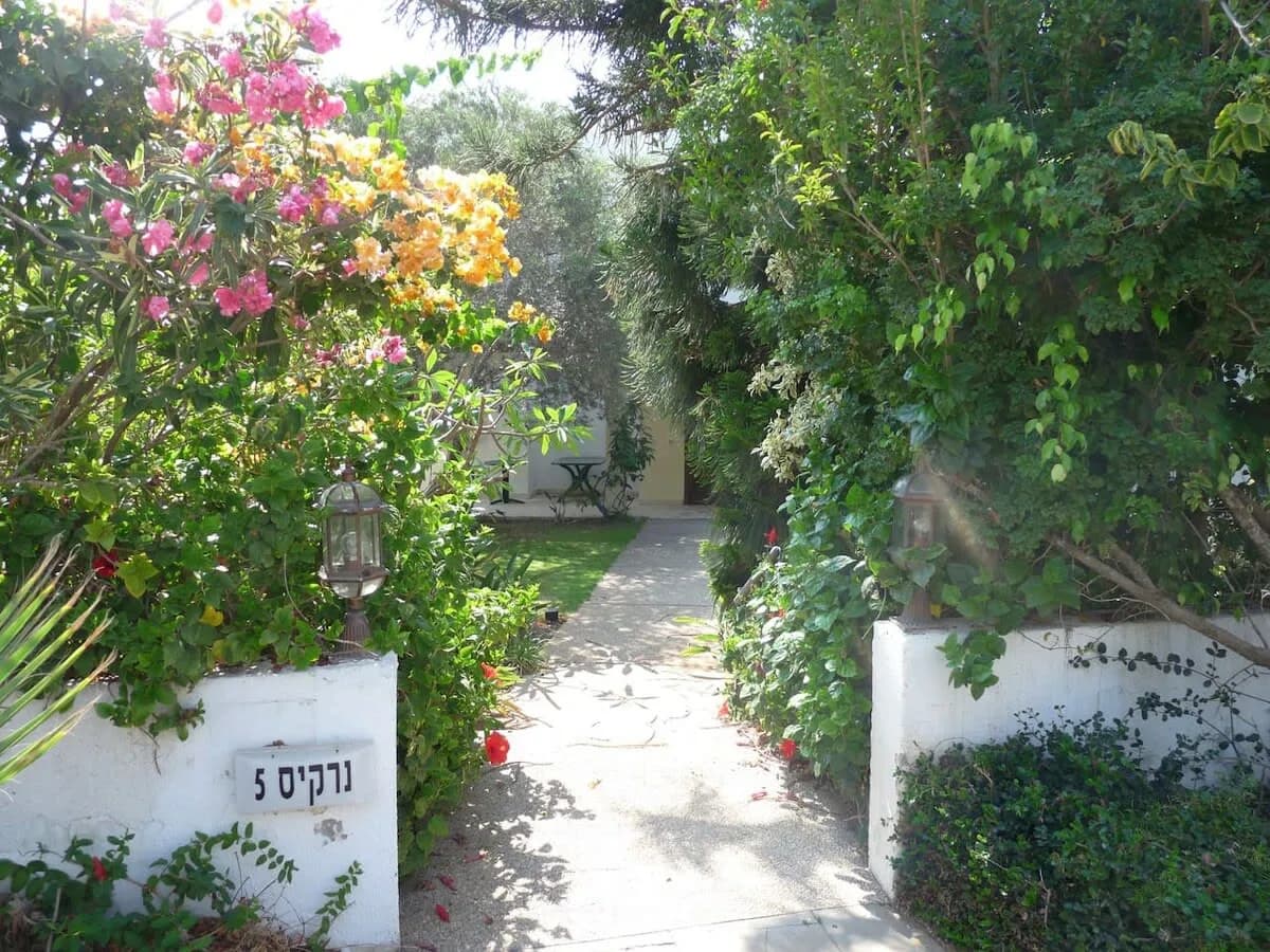 8 Br Kosher Villa with Panoramic Sea Views photo 5