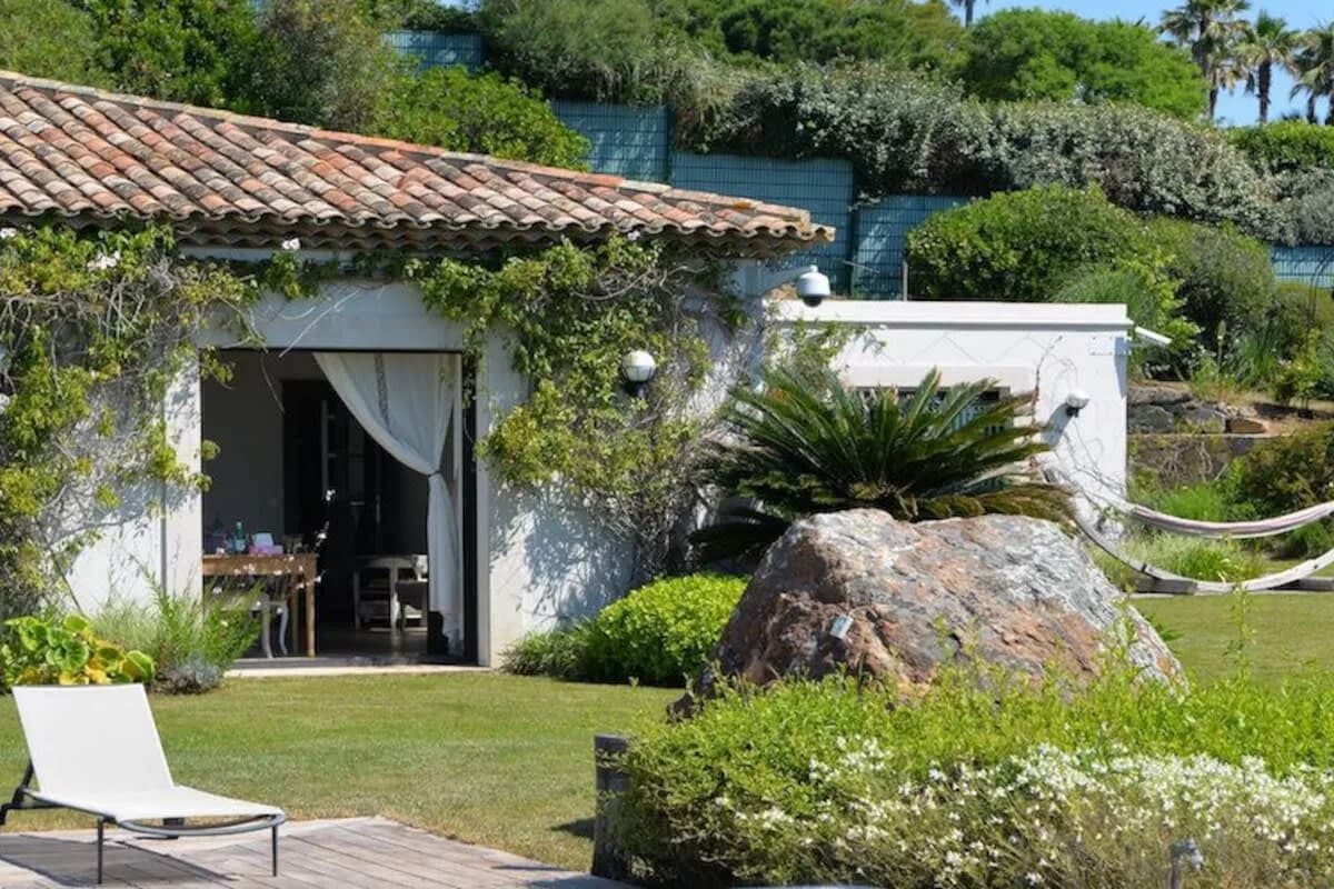 Biggest Exclusive Estate walking distance to beach photo 3