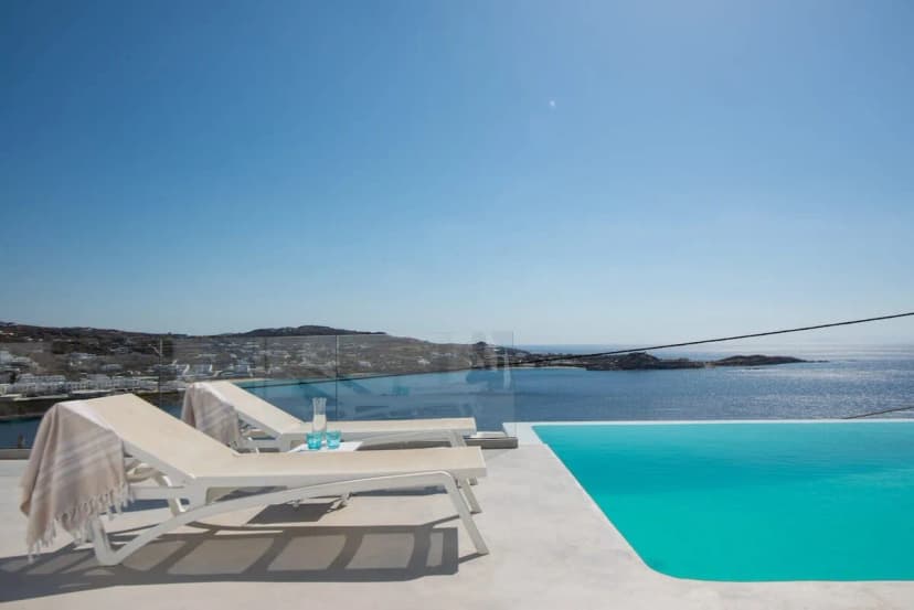 Marvelous 6 BR Villa Overlooking the Psarou Bay