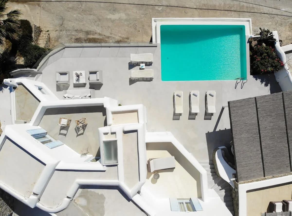 Marvelous 6 BR Villa Overlooking the Psarou Bay photo 2