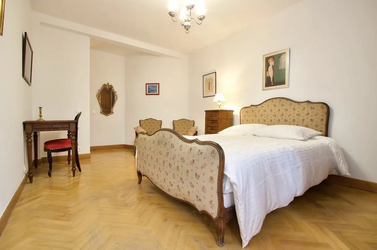Classy 3 BR Flat in Parc Jourdan photo 3