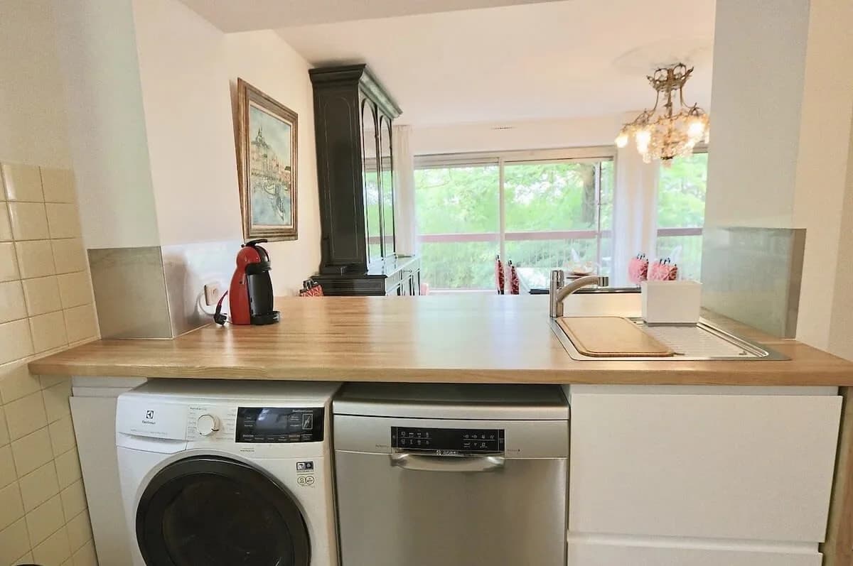 Classy 3 BR Flat in Parc Jourdan photo 5