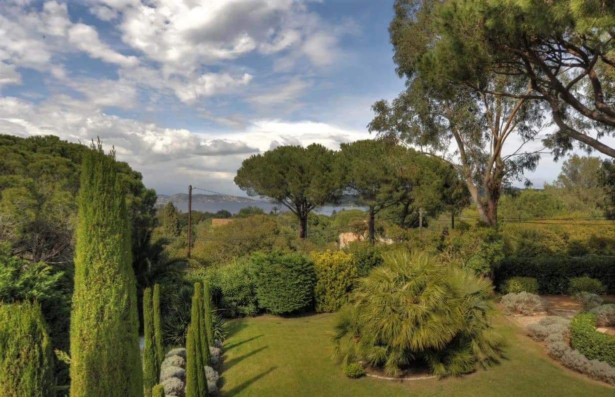 St. Tropez Traditional Villa in Peaceful Area of Le Capon photo 5